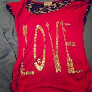 Red /leopard short sleeve stretchy shirt